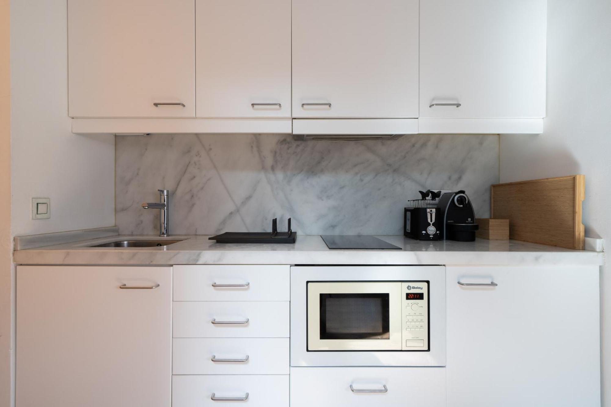 Apartamento En Alonso Martinez Alquiler Temporal Madrid Luaran gambar