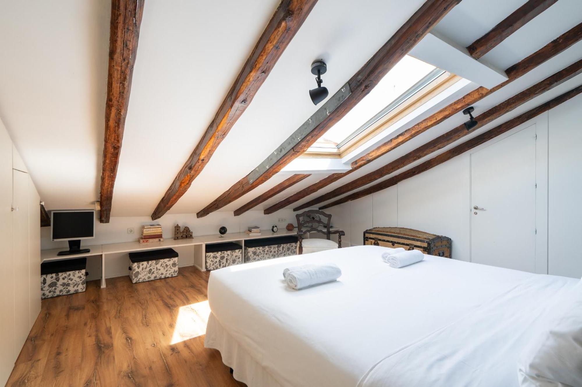 Apartamento En Alonso Martinez Alquiler Temporal Madrid Luaran gambar
